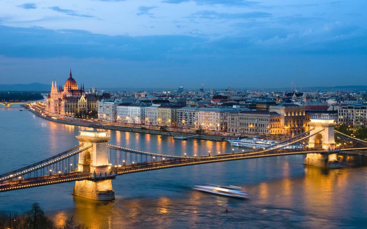 Suites 13 Budapest Exterior photo